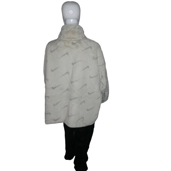 Nike Printed Faux Fur‎ Jacket - Picture 7 of 11